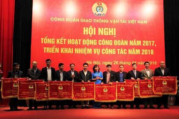 Công đoàn GTVT Việt Nam tổ chức Hội nghị tổng kết hoạt động công đoàn năm 2017 và triển khai nhiệm vụ năm 2018