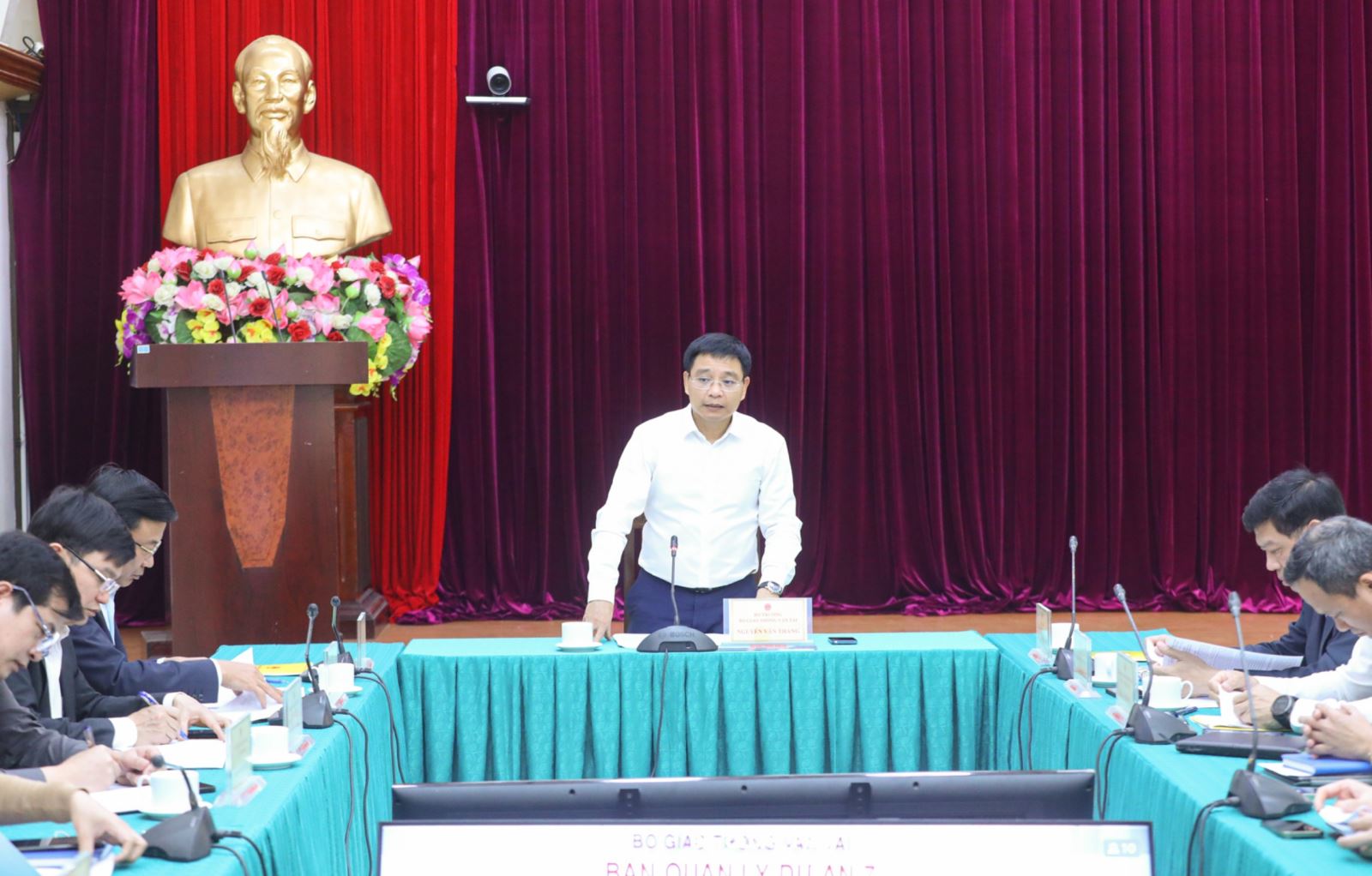 Bộ trưởng Nguyễn Văn Thắng chủ trì giao ban thường kỳ, chỉ đạo nhiều nội dung quan trọng