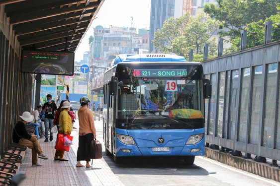TP. Hồ Chí Minh: Phát triển vận tải hành khách công cộng bằng xe buýt giai đoạn từ năm 2012 đến năm 2020