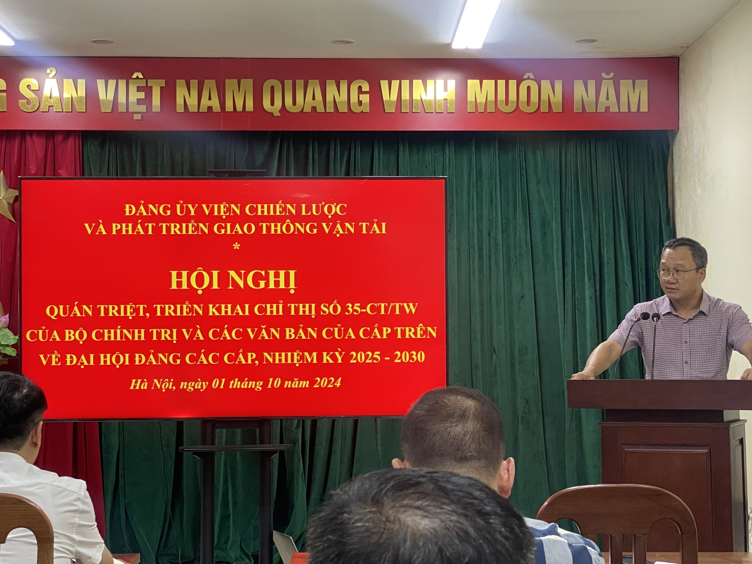 Viện Chiến lược và Phát triển giao thông vận tải tổ chức Hội nghị quán triệt, triển khai Chỉ thị 35-CT/TW của Bộ Chính trị và các văn bản của cấp trên về đại hội đảng các cấp nhiệm kỳ 2025 - 2030